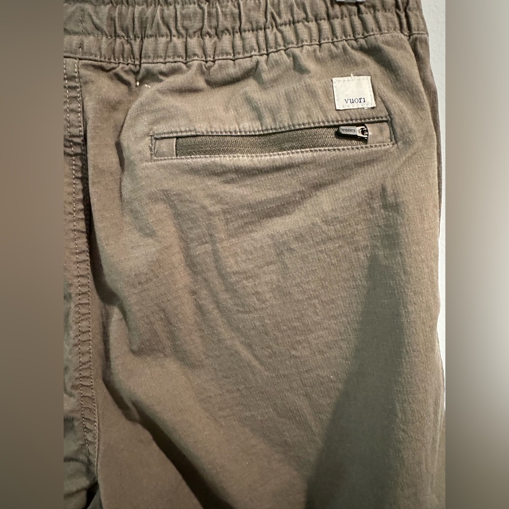 Vuori women’s rip stop pants, size S - Picture 8 of 8